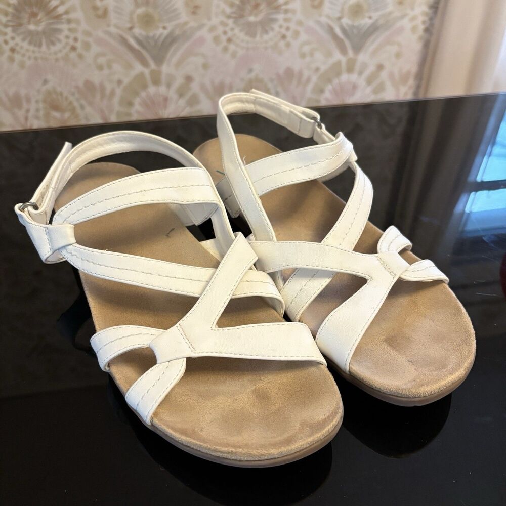 Yuu Jeanie Sandals Women's Size 10 White Shoes Strappy Supportive Comfort